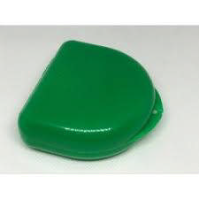 Skinnebox, grøn med huller, 10 stk.